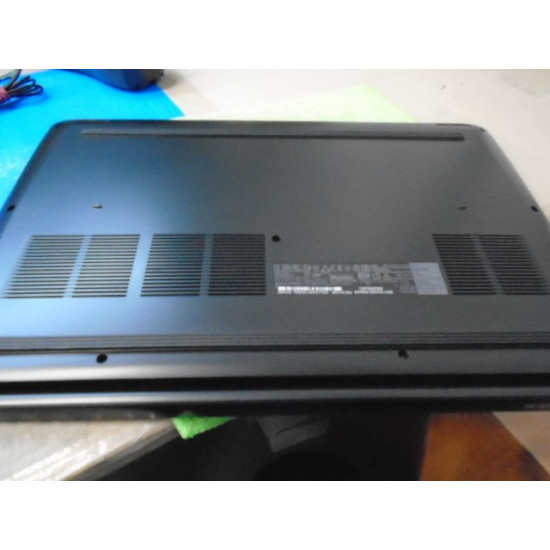 DELL G3 3579 laptop (G35581S1NDL-60B)