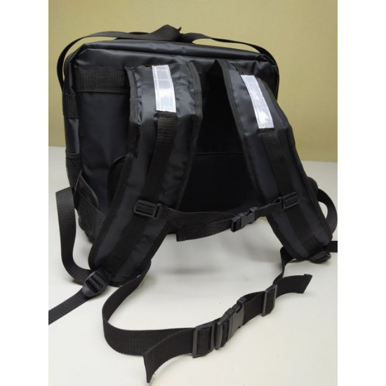 Dolphin thermal backpack for delivery of food, sushi, pizza for a 32x32 box. Black