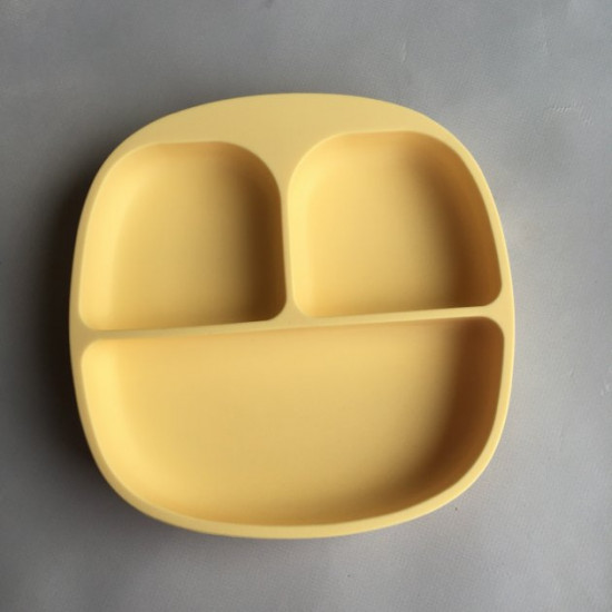 Sectional children's silicone plate with lemon suction cup