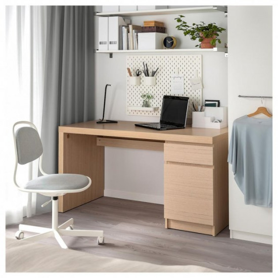 Writing desk IKEA MALM 140x65 cm oak (203.598.23)