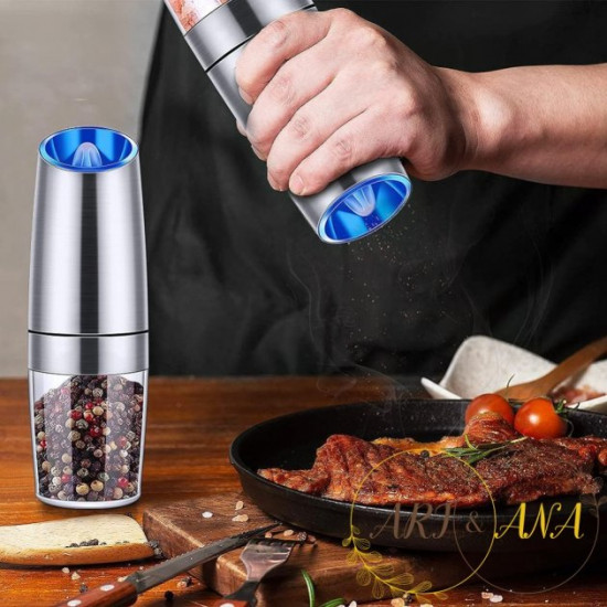 Ari&Ana electric grinder for spices, pepper and salt in a metal case