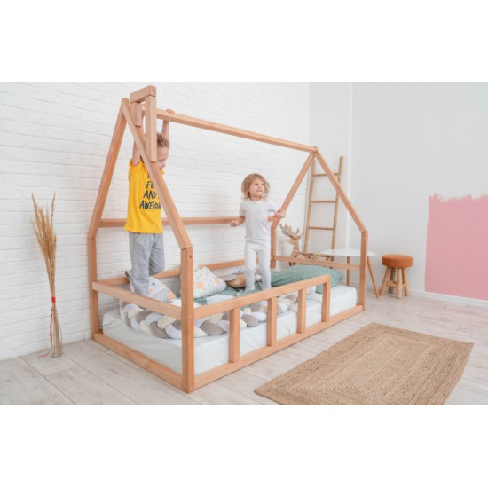 Children's bed Montessori house BUSY WOOD floor model 1 200x90 cm natural wood