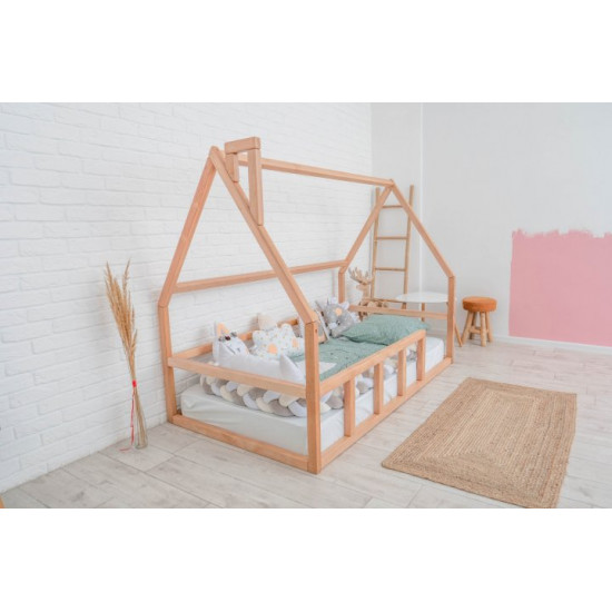 Children's bed Montessori house BUSY WOOD floor model 1 200x90 cm natural wood