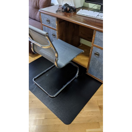 Protective carpet under the chair TexiGum 2 mm 76x205 cm Black rough